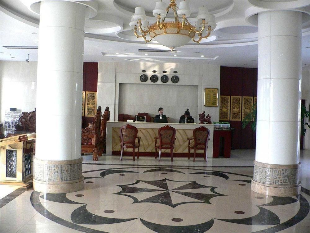 Huatian Grand Hotel Dengfeng Exteriér fotografie