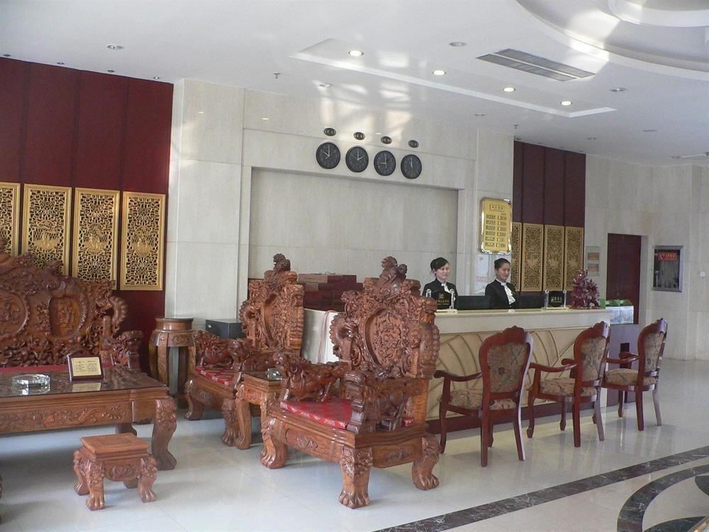 Huatian Grand Hotel Dengfeng Exteriér fotografie